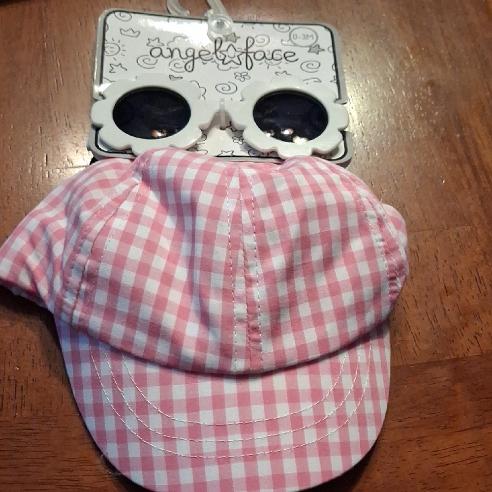 Angel Face Cap And Sunglasses 0-3 Months